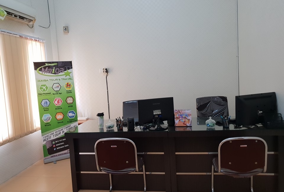 #htmlcaption150 Kantor Pusat Maiga Travel